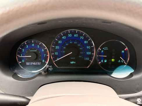 Used 2009 Toyota Sienna LE image 12