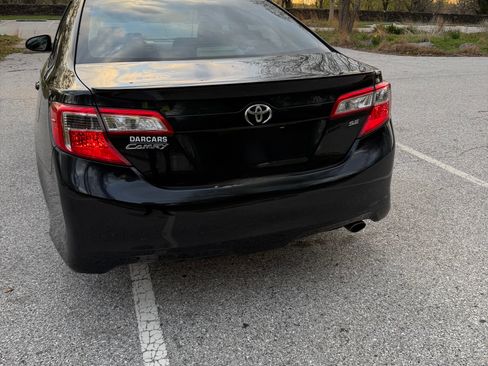 Used 2012 Toyota Camry SE image 5