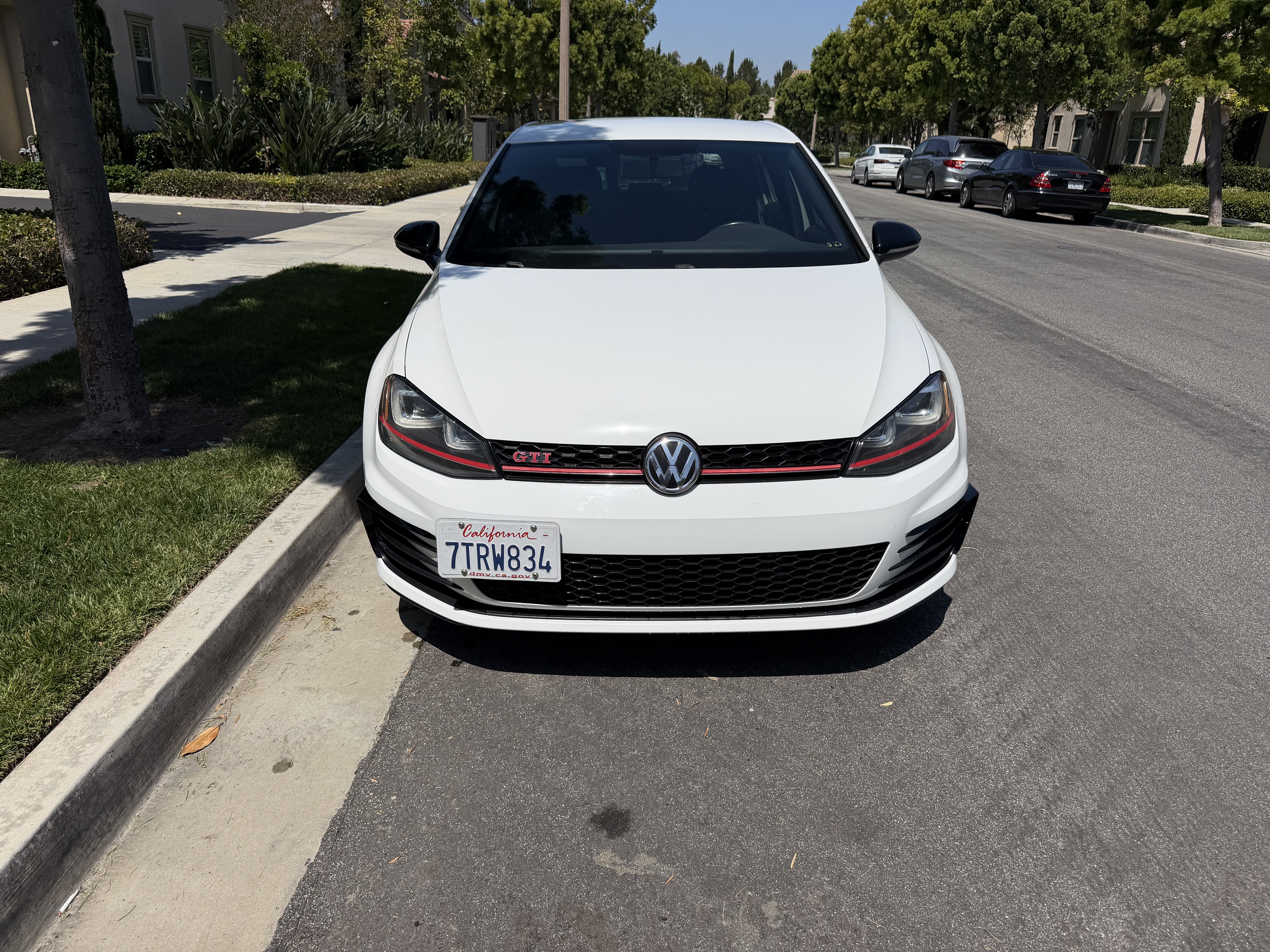 Used 2017 Volkswagen GTI Sport FWD image 1
