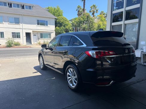 Used 2016 Acura RDX FWD image 2