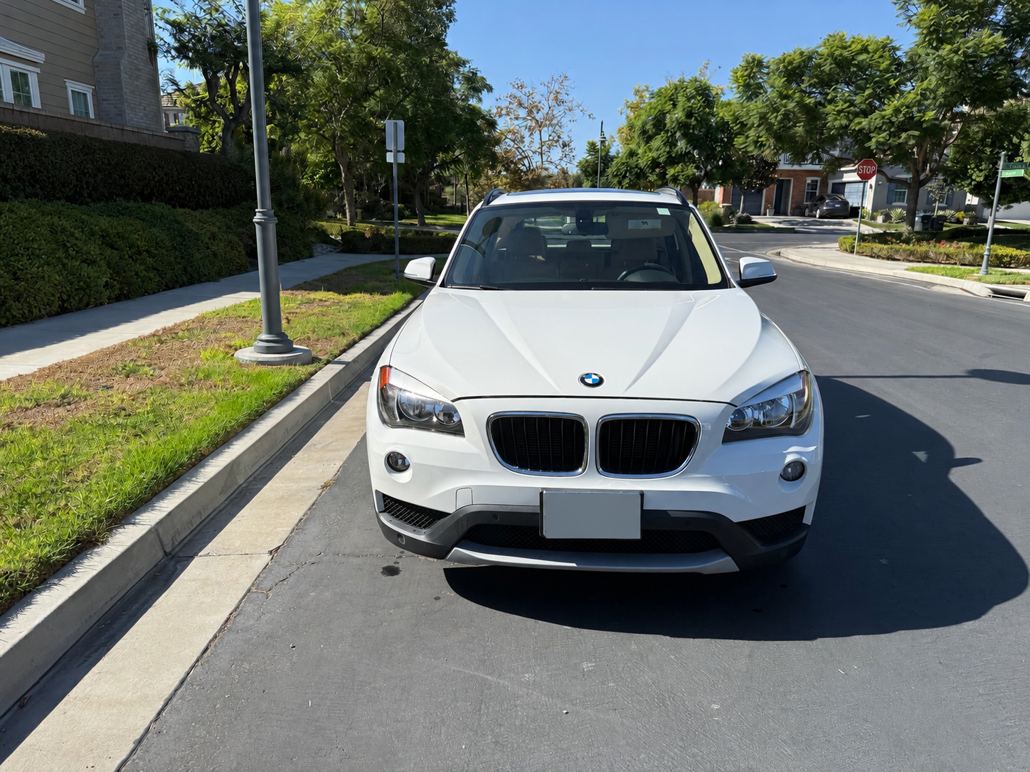 Used 2014 BMW X1 sDrive28i RWD image 1