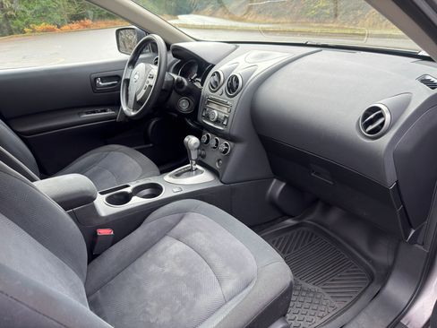 Used 2013 Nissan Rogue S image 13