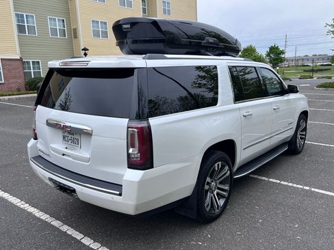 Used 2017 GMC Yukon XL Denali w/ Open Road Package AWD/4WD image 5