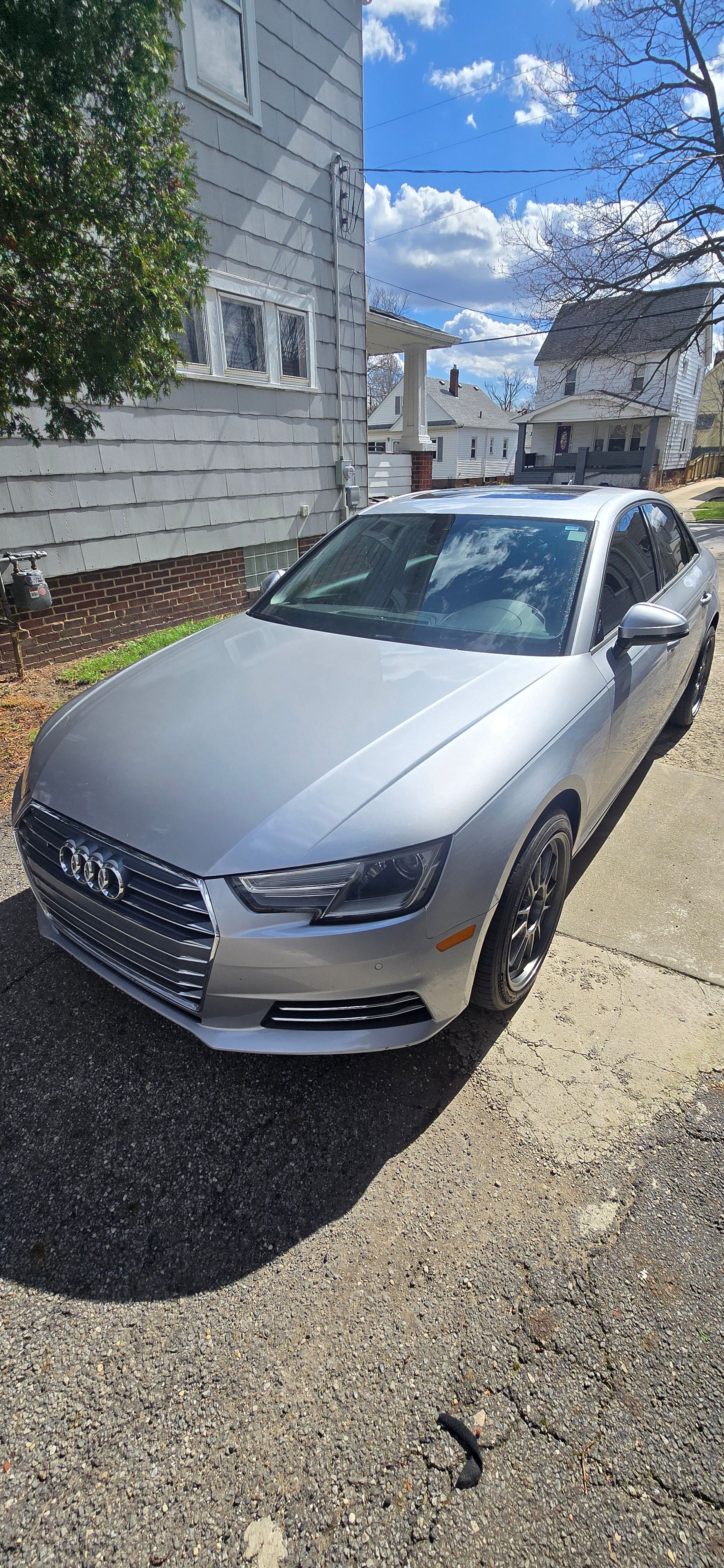 Used 2017 Audi A4 2.0T Premium AWD/4WD image 6