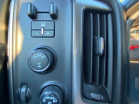 Used 2019 Chevrolet Silverado 2500 LT w/ All Star Edition AWD/4WD image 20