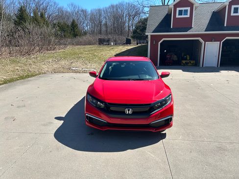 Used 2019 Honda Civic LX image 4
