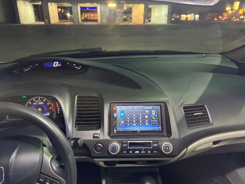 Used 2006 Honda Civic Hybrid Sedan 4D image 10