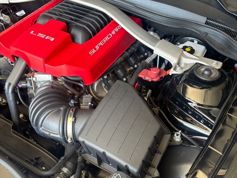 Used 2013 Chevrolet Camaro ZL1 RWD image 15