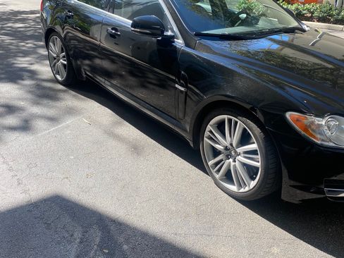 Used 2011 Jaguar XF Supercharged image 5