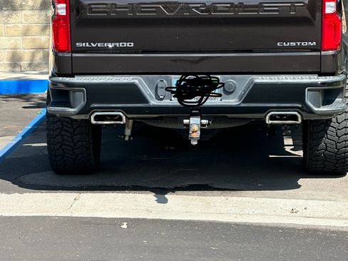 Used 2020 Chevrolet Silverado 1500 Custom Trail Boss w/ Custom Convenience Package image 9
