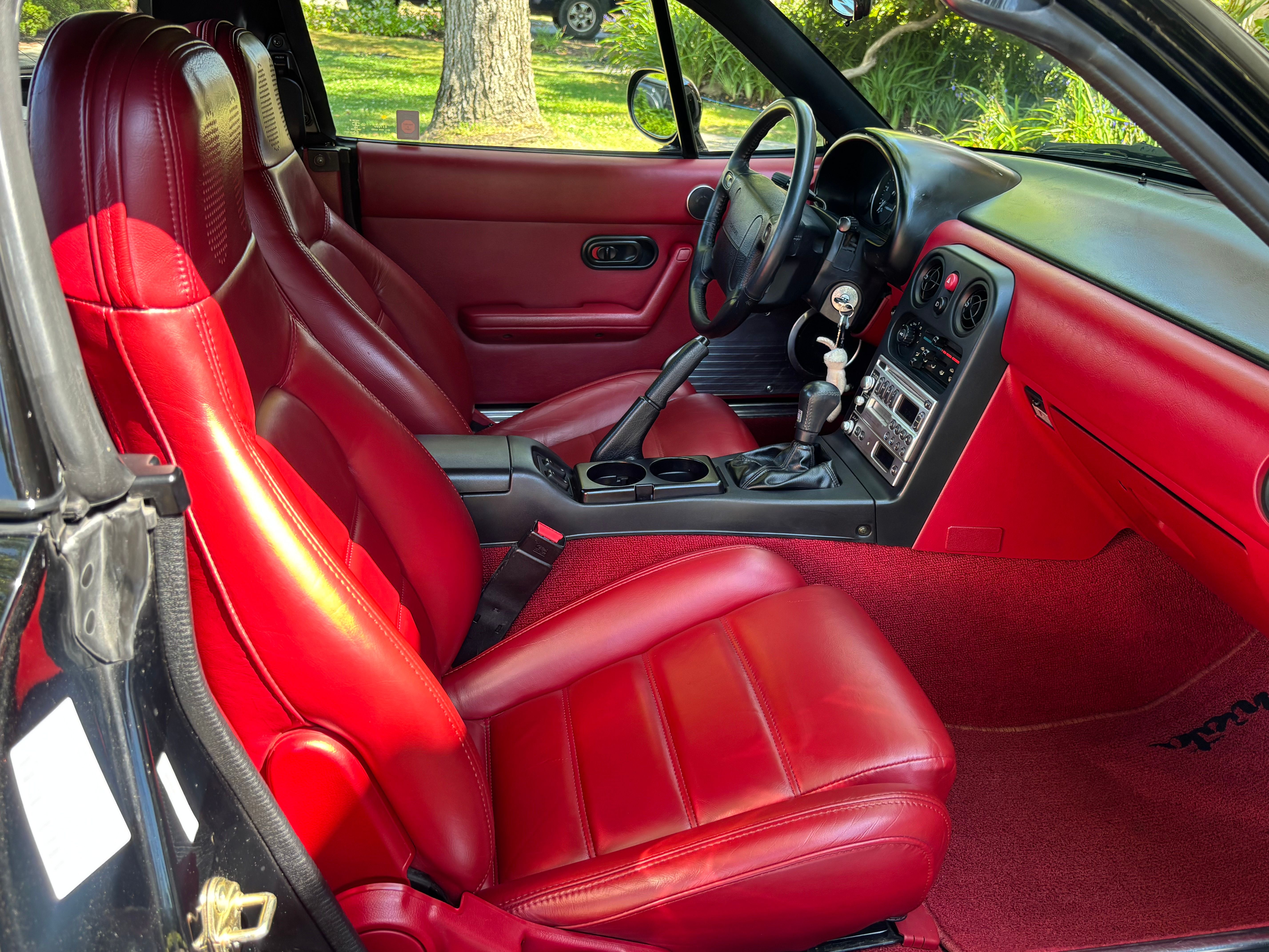 Used 1993 MAZDA MX-5 Miata Limited Edition RWD image 26