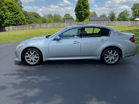 Used 2009 INFINITI G37 x Sedan w/ Premium Pkg AWD/4WD image 12
