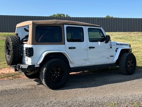 Used 2020 Jeep Wrangler Unlimited Rubicon AWD/4WD image 6