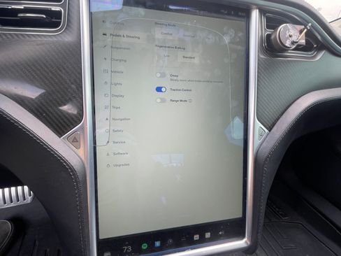 Used 2013 Tesla Model S Performance RWD image 17