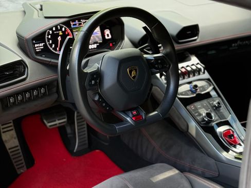 Used 2016 Lamborghini Huracan LP 580-2 image 11