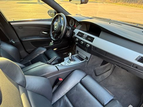 Used 2008 BMW M5 image 8