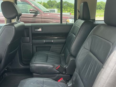 Used 2014 Ford Flex SEL w/ Equipment Group 202A FWD image 10