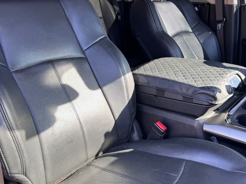 Used 2018 RAM 2500 Laramie w/ Sport Appearance Group image 21