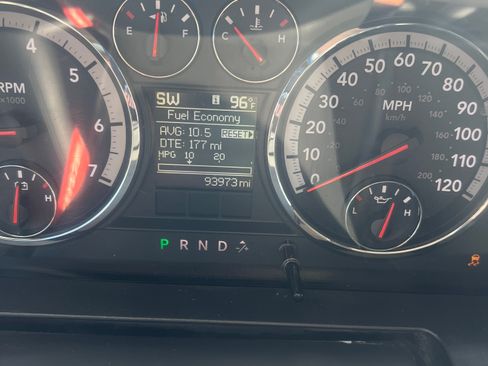 Used 2011 RAM 1500 Big Horn RWD image 17