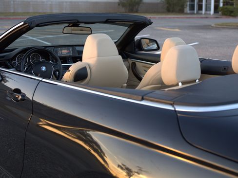 Used 2016 BMW 428i Convertible RWD image 23