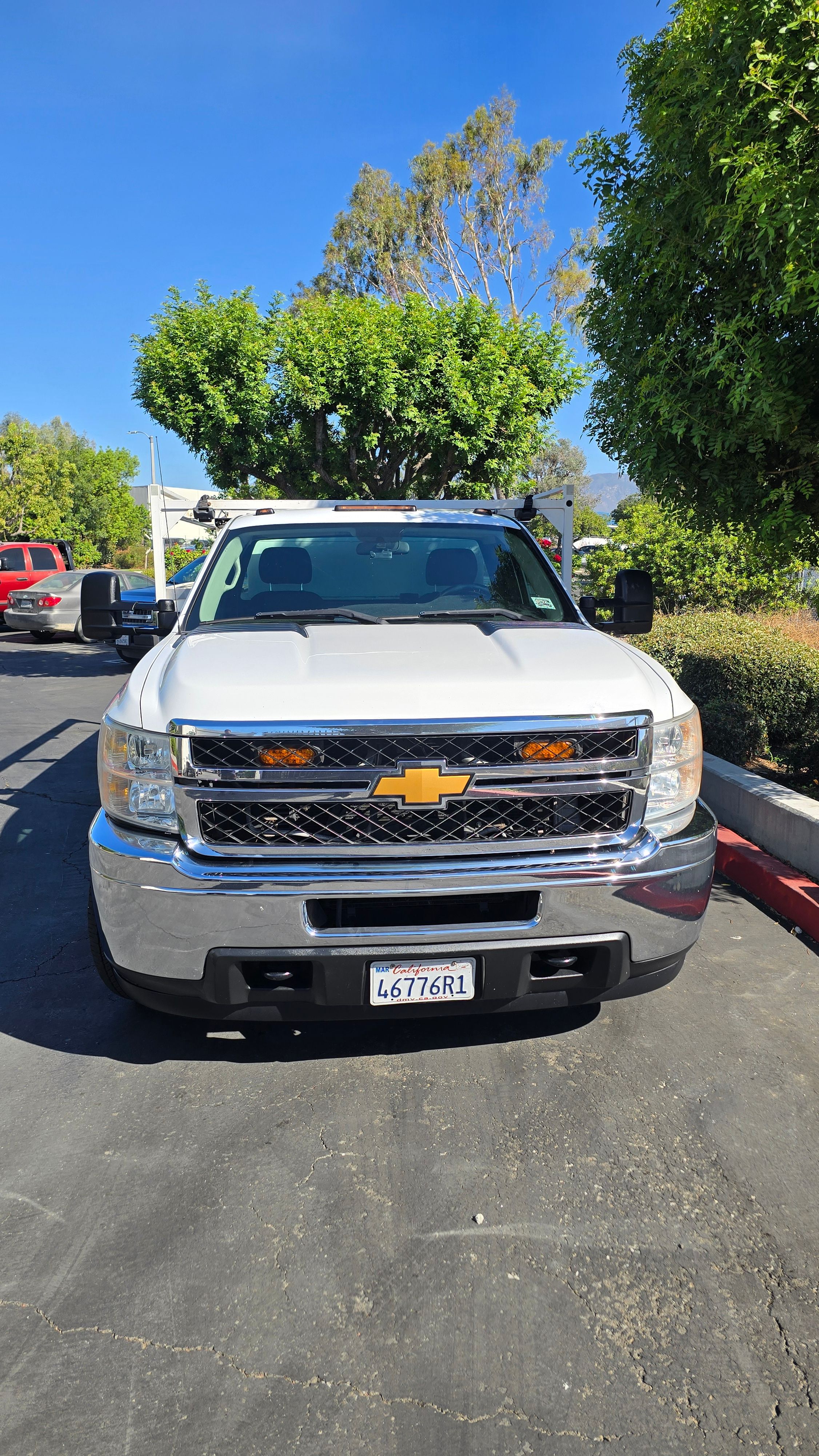 Used 2014 Chevrolet Silverado 3500 W/T RWD image 2