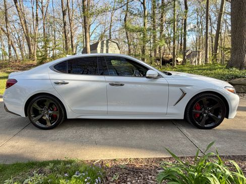 Used 2019 Genesis G70 3.3T Advanced w/ Sport Package AWD/4WD image 5