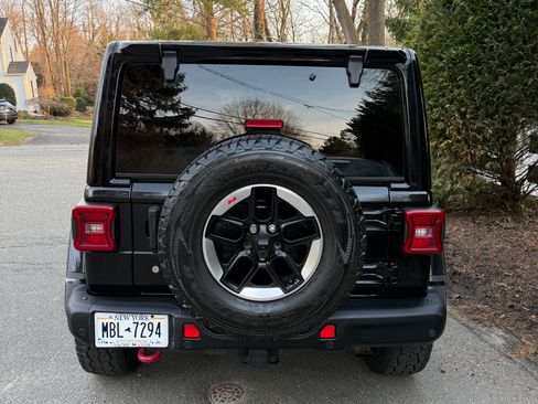 Used 2020 Jeep Wrangler Unlimited Rubicon w/ Dual Top Group image 5