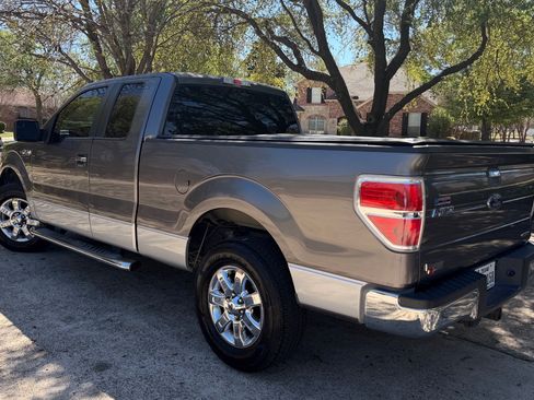 Used 2014 Ford F150 XLT w/ XLT Chrome Package image 6
