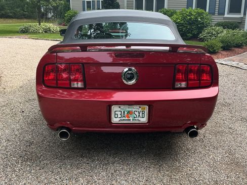 Used 2008 Ford Mustang GT Premium RWD image 4