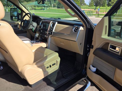 Used 2013 Ford F150 Lariat w/ Mid Equipment Group image 9