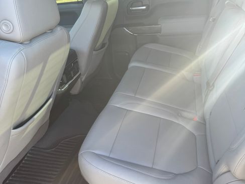 Used 2019 Chevrolet Silverado 1500 LTZ w/ LTZ Premium Package image 15