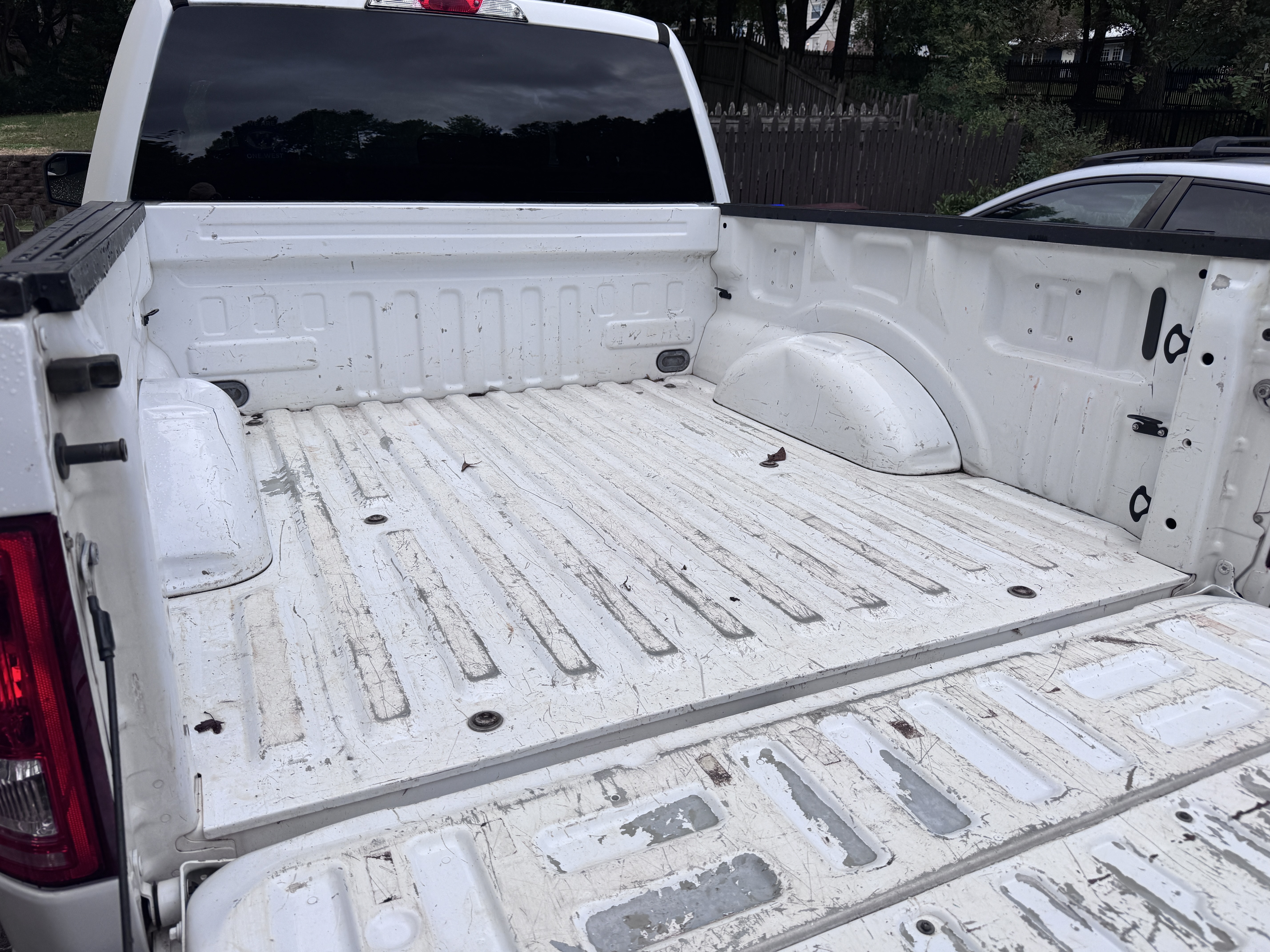 Used 2017 Ford F150 XLT AWD/4WD image 24