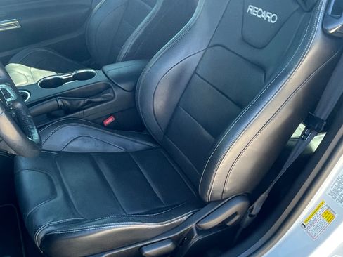 Used 2022 Ford Mustang Premium w/ Equipment Group 201A image 8