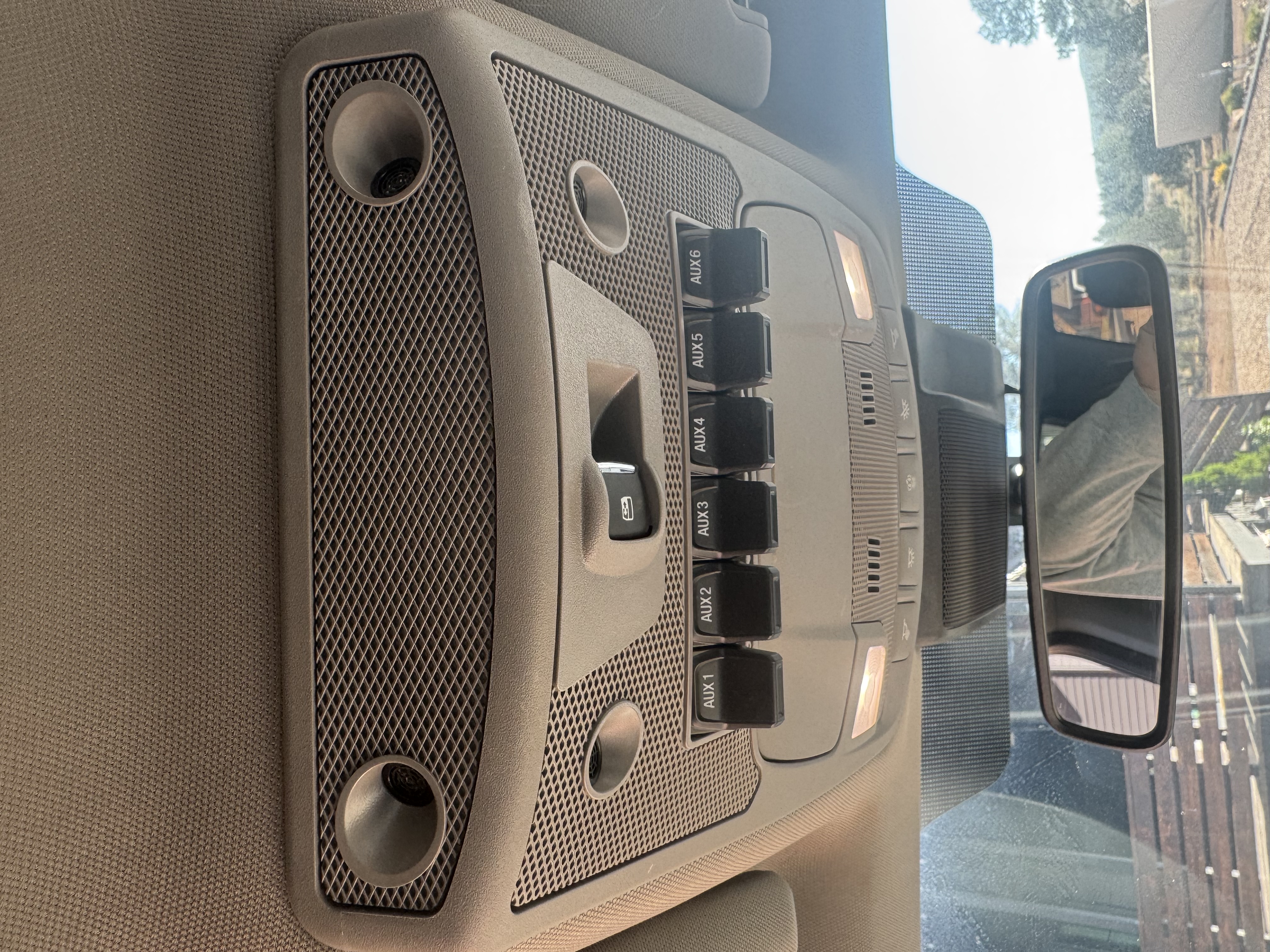 Used 2020 Ford F250 Lariat w/ Lariat Ultimate Package AWD/4WD image 10