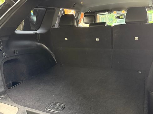 Used 2018 Jeep Grand Cherokee Limited w/ Trailer Tow Group IV image 10