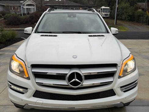 Used 2015 Mercedes-Benz GL 320 BlueTEC 4MATIC image 10