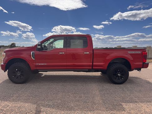 Used 2022 Ford F350 Platinum w/ Tremor Off-Road Package image 14