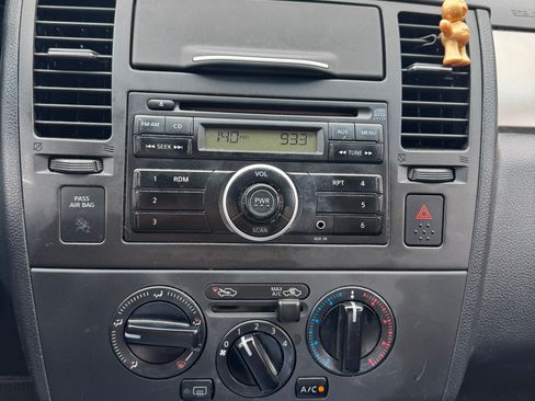 Used 2011 Nissan Versa 1.8 S w/ PWR Plus Pkg image 10