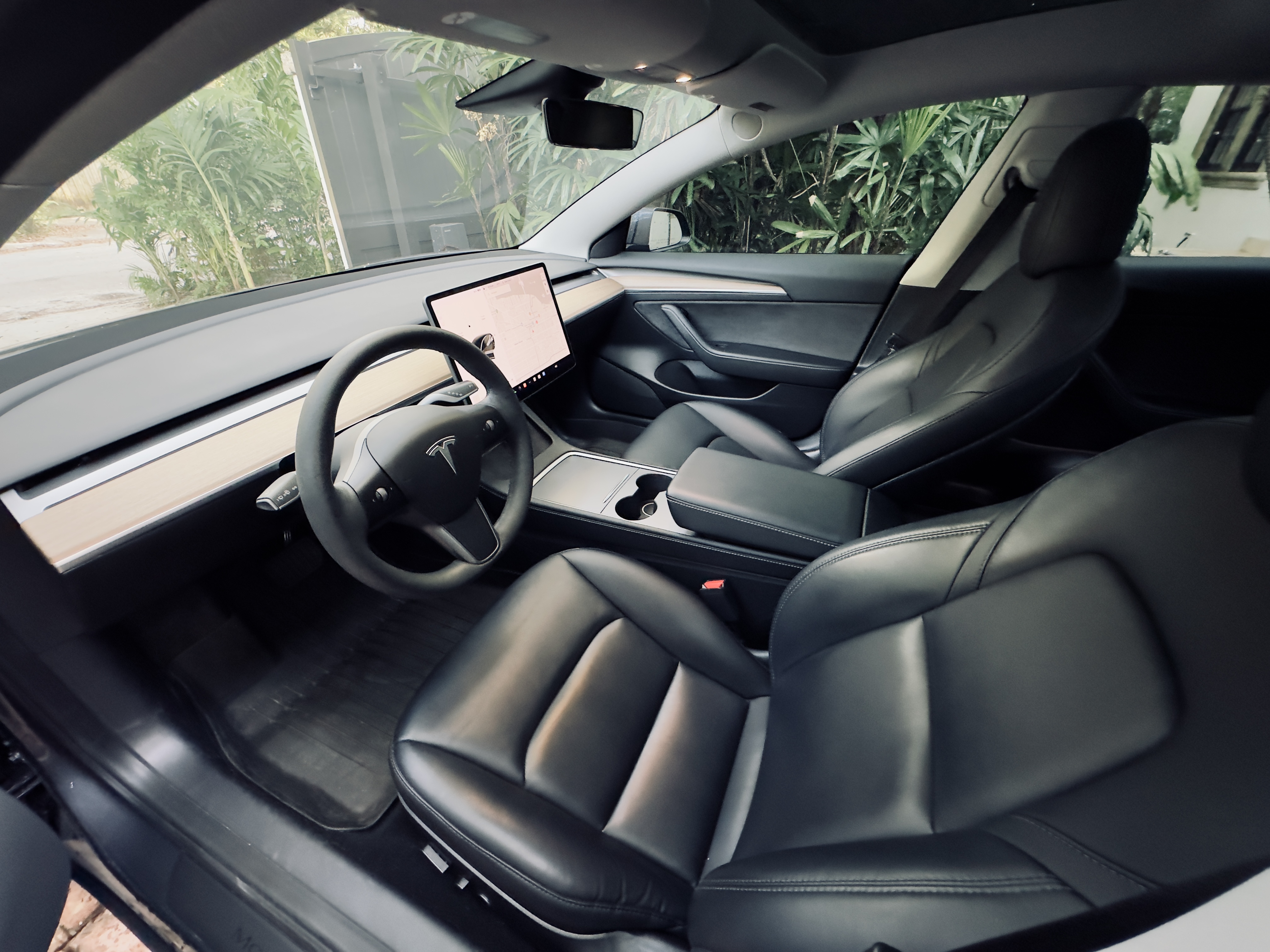Used 2021 Tesla Model 3 Standard Range Plus RWD image 4