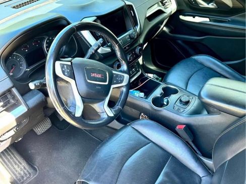 Used 2019 GMC Terrain SLT image 4