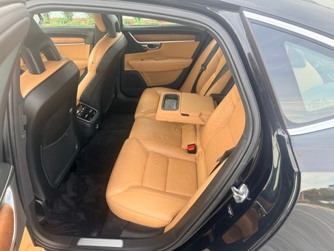 Used 2017 Volvo S90 T5 Inscription w/ Convenience Package image 11