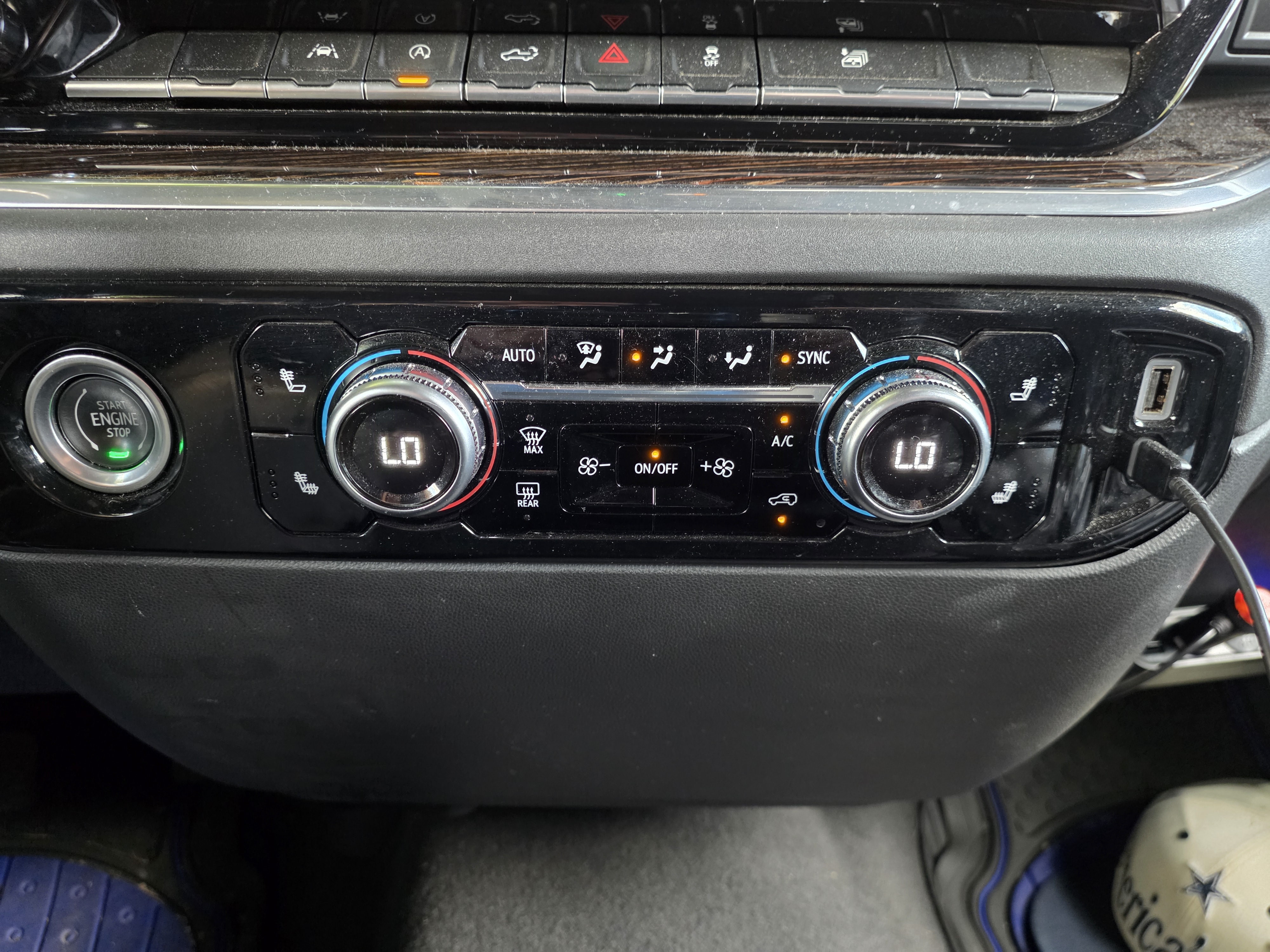 Used 2022 GMC Sierra 1500 Elevation RWD image 11