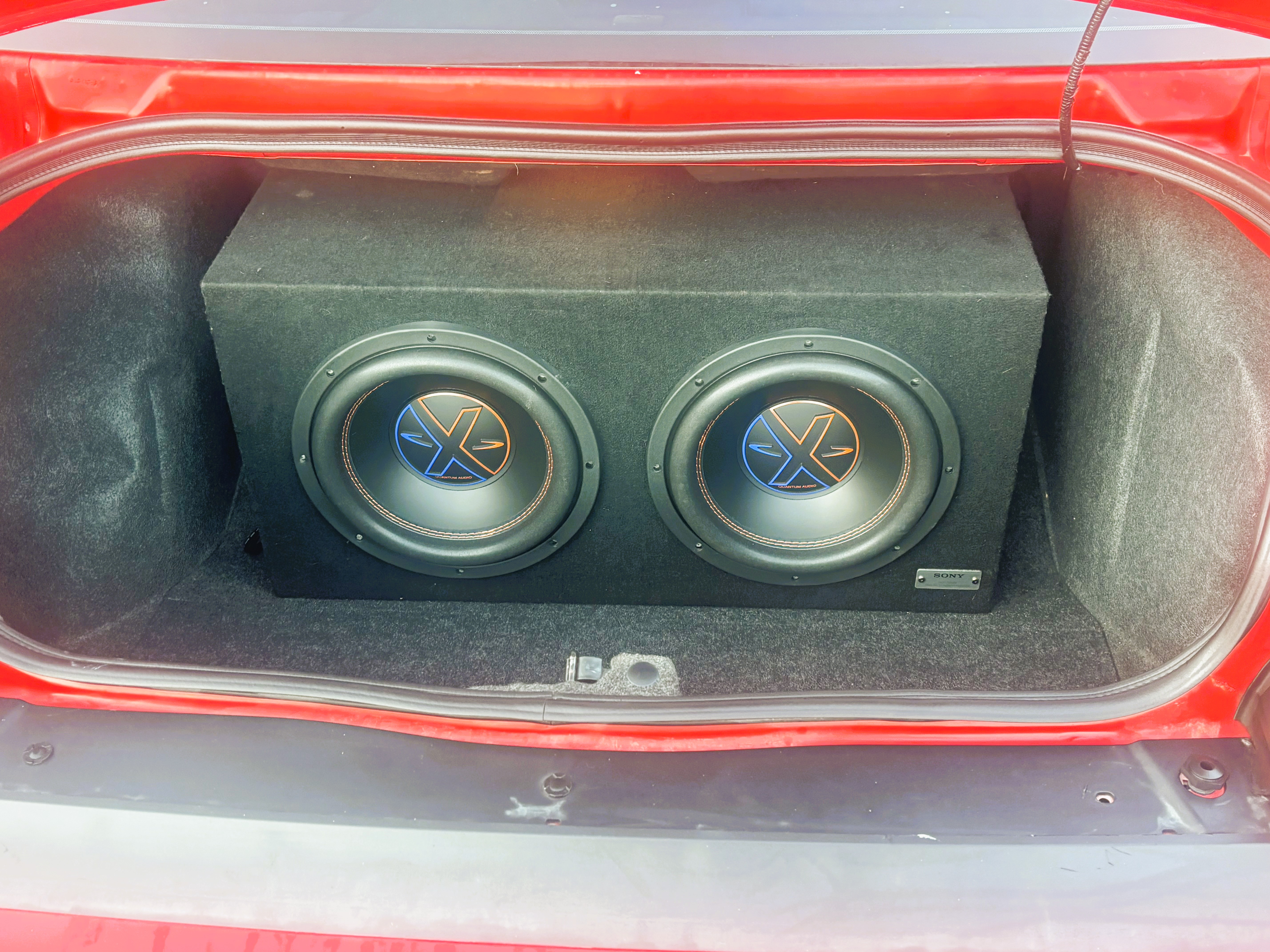 Used 2014 Dodge Challenger SXT Plus RWD image 7