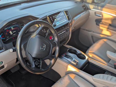 Used 2022 Honda Pilot EX-L image 9