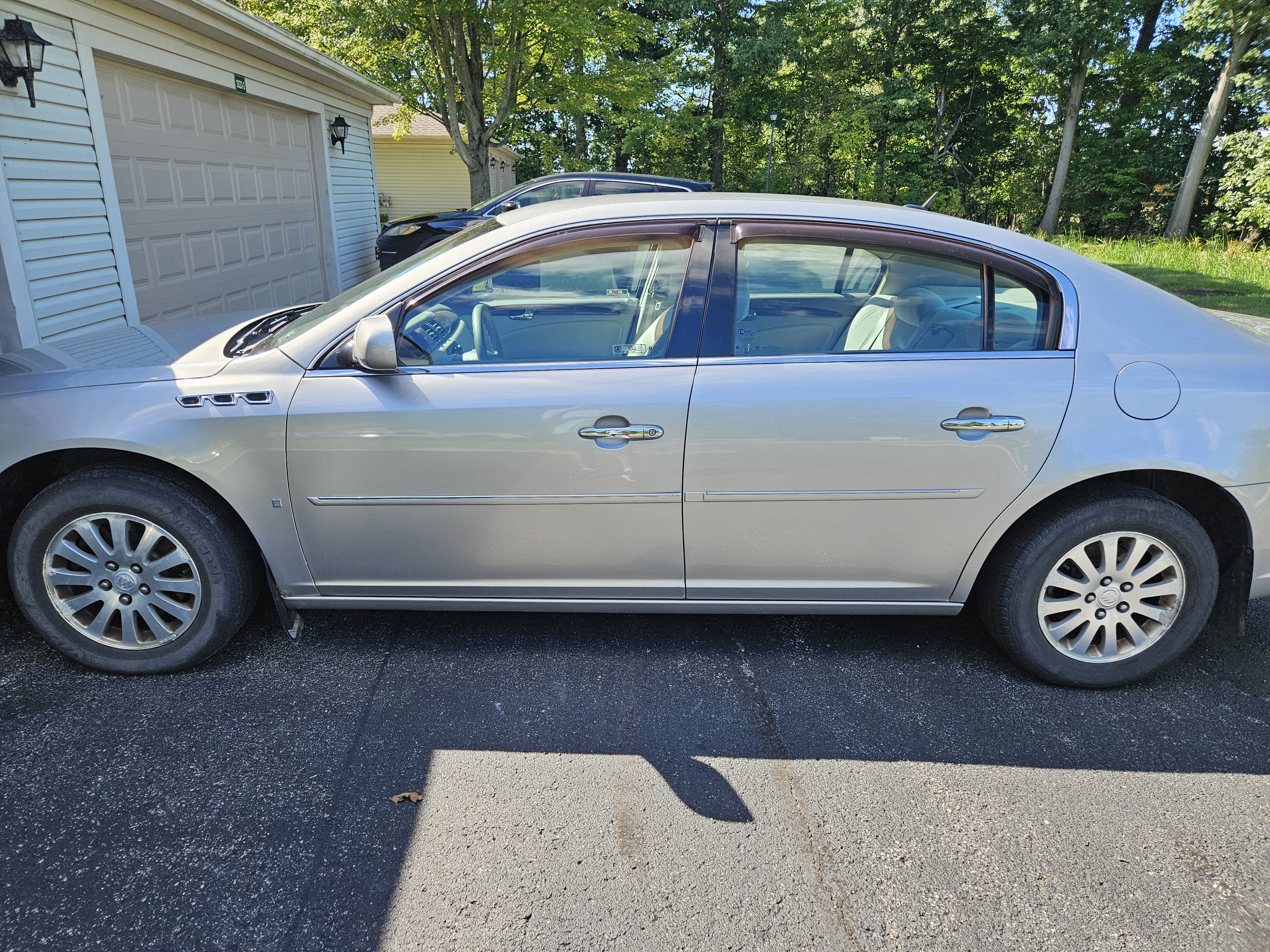 Used 2007 Buick Lucerne CX FWD image 9