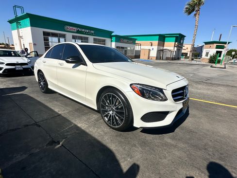 Used 2018 Mercedes-Benz C 300 4MATIC Sedan image 6