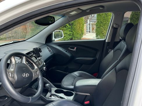 Used 2013 Hyundai Tucson GLS image 14