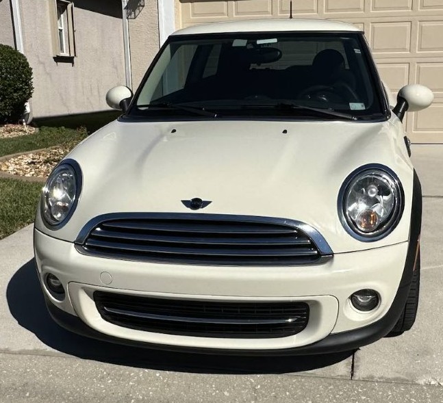 Used 2012 MINI Cooper Hardtop FWD image 2