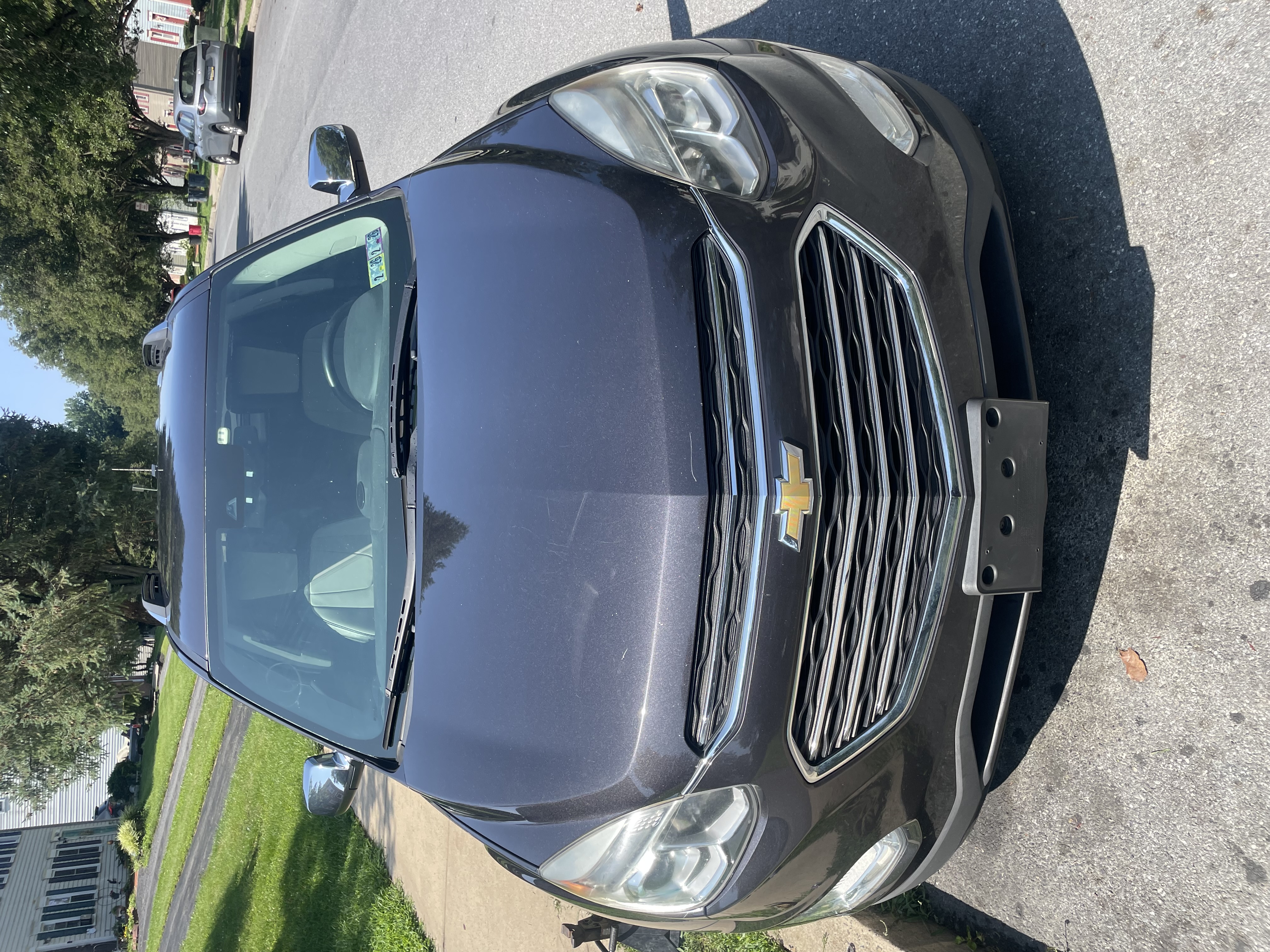Used 2016 Chevrolet Equinox LTZ w/ Enhanced Convenience Package FWD image 1