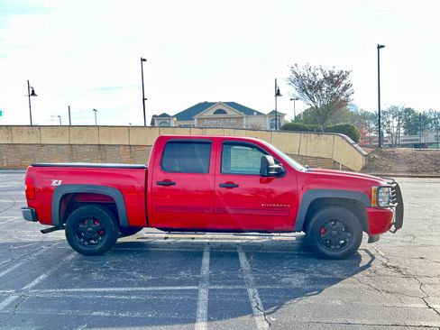 Used 2011 Chevrolet Silverado 1500 LT w/ All-Star Edition image 5